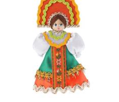 Авторская сувенирная кукла-подвеска Девушка в кокошнике